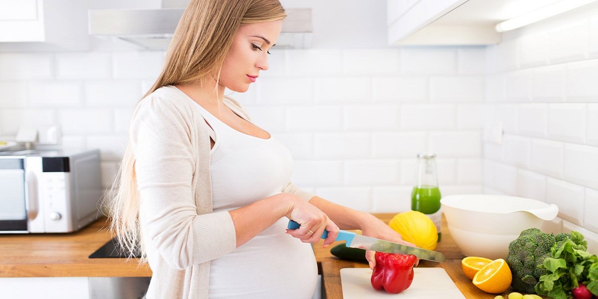 Alimentation et grossesse : les habitudes à adopter